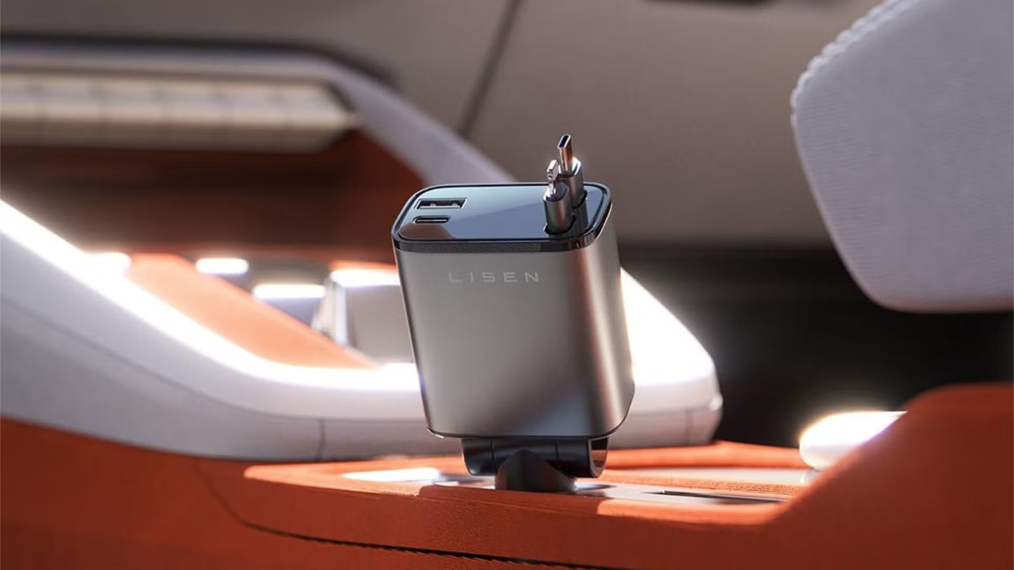 Retractible Car Charger PlugoTech
